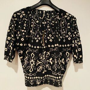 Twelfth Street by Cynthia Vincent Abstract Print Button Top Blouse Size Small